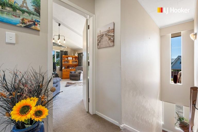 Photo of property in 10 Walton Park Avenue, Fairfield, Dunedin, 9018