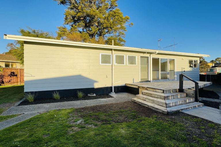 Photo of property in 156 Chichester Drive, Rosehill, Papakura, 2113