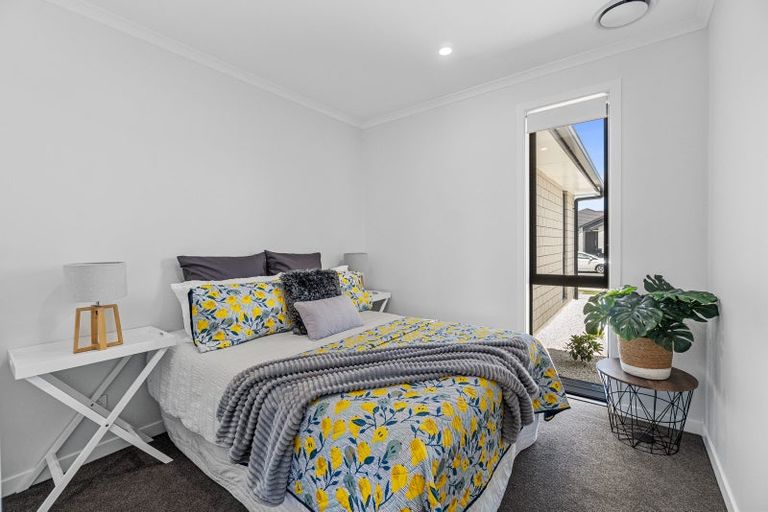 Photo of property in 8 Kimbolton Street, Rototuna North, Hamilton, 3210