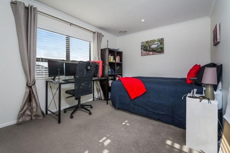Photo of property in 88 Mackay Drive, Greenhithe, Auckland, 0632