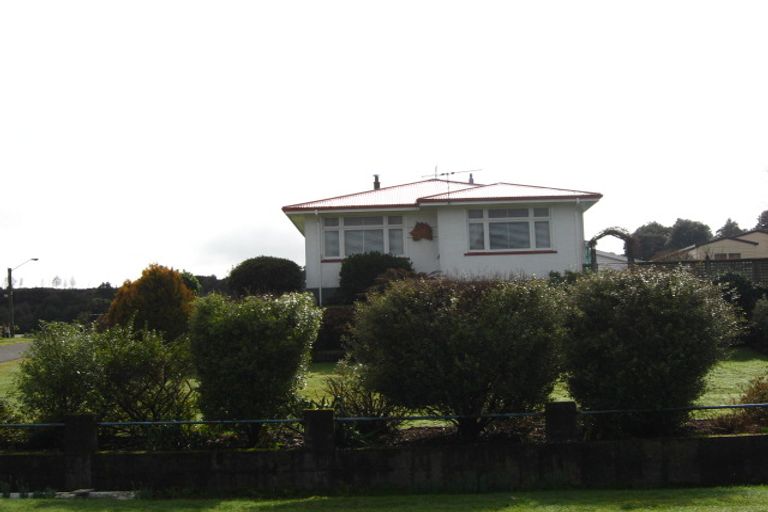 Photo of property in 50 Coal Street, Reefton, 7830