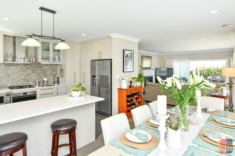 Photo of property in 3 Lees Cove, Karaka, Papakura, 2113