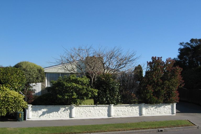 Photo of property in 25 Wolsey Place, Hillmorton, Christchurch, 8025