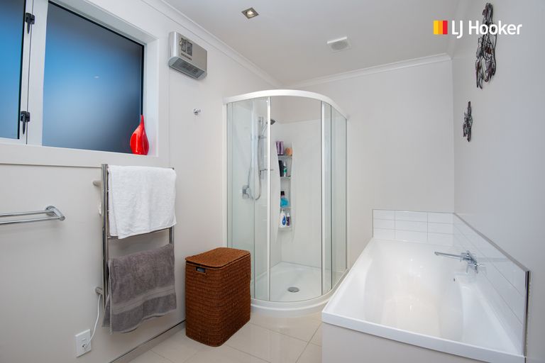 Photo of property in 15 Cherry Drive, Mosgiel, 9024