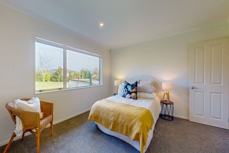 Photo of property in 11 Totara Place, Te Kauwhata, 3710