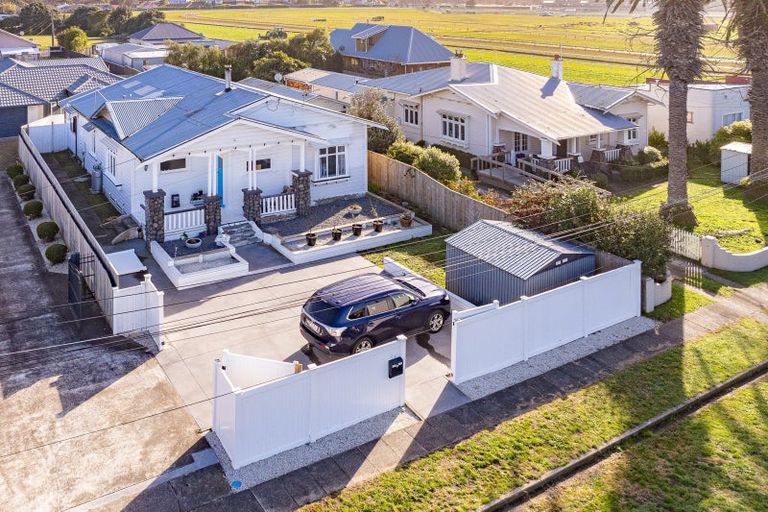 Photo of property in 3a Pharazyn Street, Gonville, Whanganui, 4500