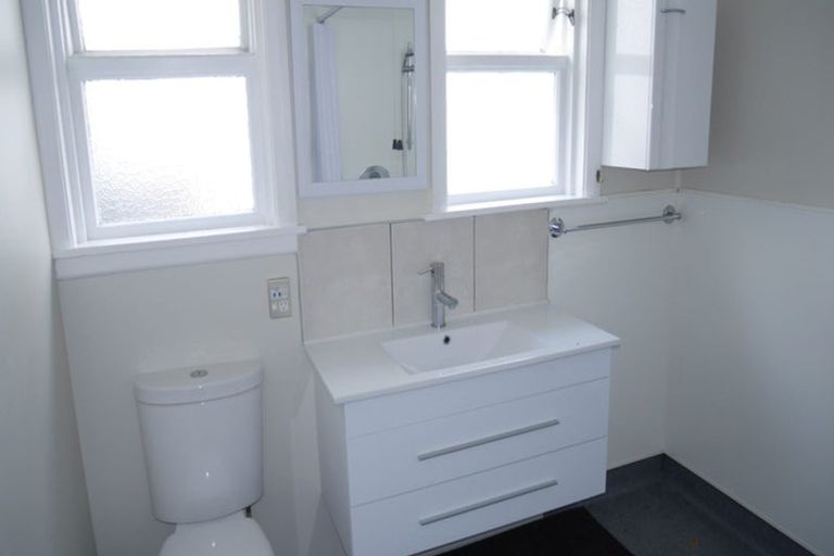 Photo of property in 20 Ilam Road, Upper Riccarton, Christchurch, 8041