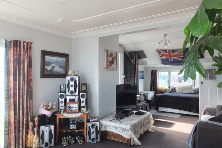 Photo of property in 6 Lynn Street, Oamaru North, Oamaru, 9400