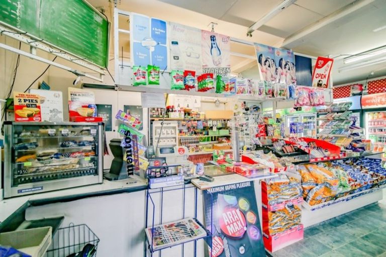 Photo of property in 490 Heads Road, Castlecliff, Whanganui, 4501