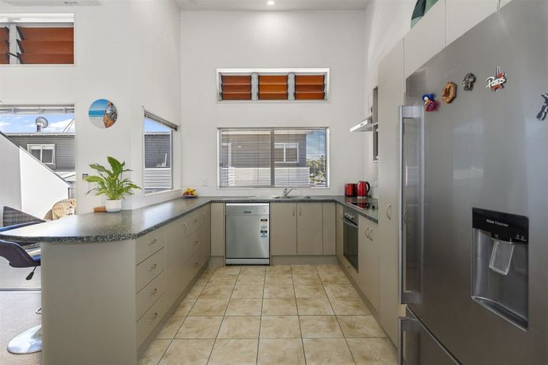 Photo of property in 42a Miro Street, Mount Maunganui, 3116