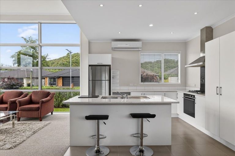 Photo of property in 1 Lanyard Street, Pyes Pa, Tauranga, 3112