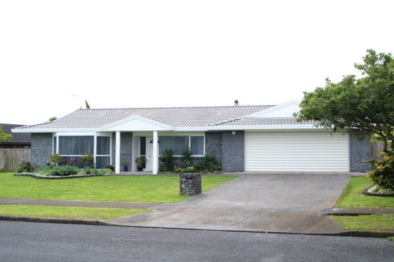 Photo of property in 15 Ben Nevis Place, Northpark, Auckland, 2013