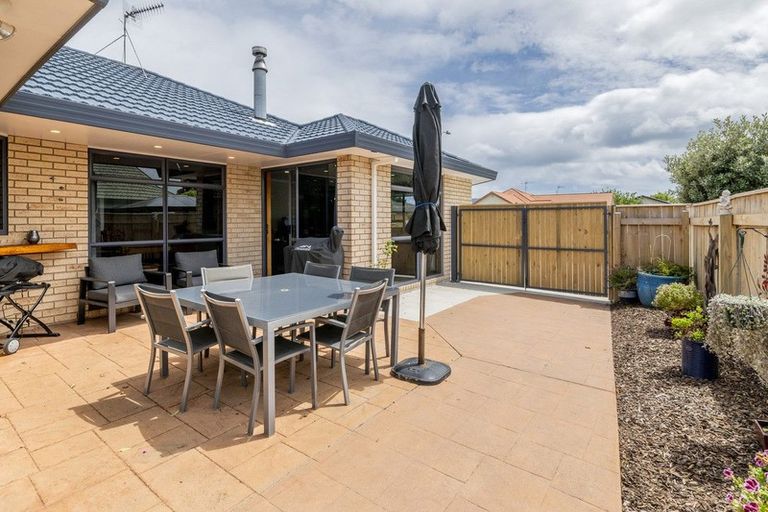 Photo of property in 26 Hadleigh Court, Paraparaumu, 5032