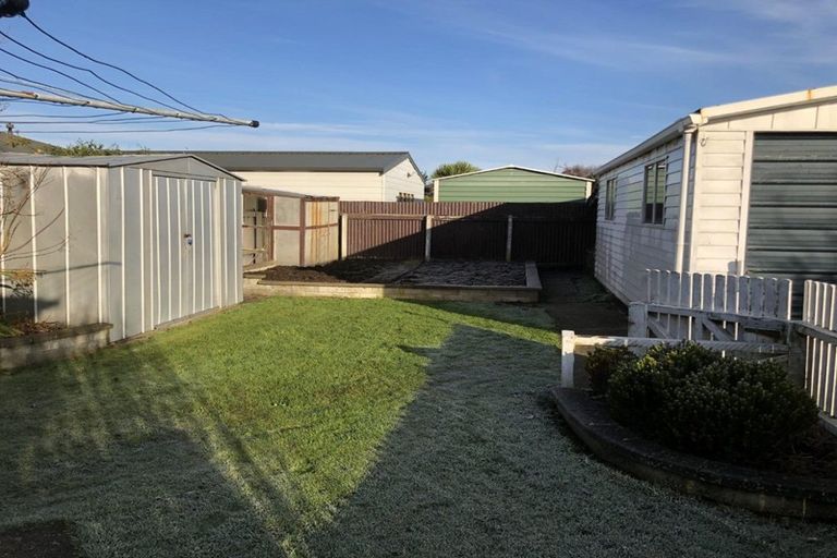 Photo of property in 70 Bamborough Street, Richmond, Invercargill, 9810