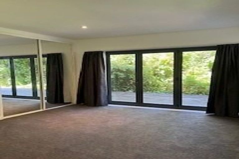 Photo of property in 59b Mana View Road, Paremata, Porirua, 5026