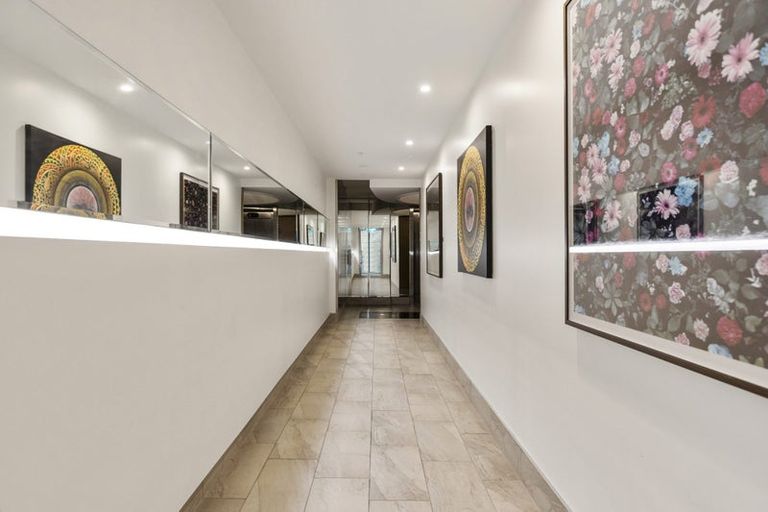 Photo of property in Chaffers Dock, 211/22 Herd Street, Te Aro, Wellington, 6011