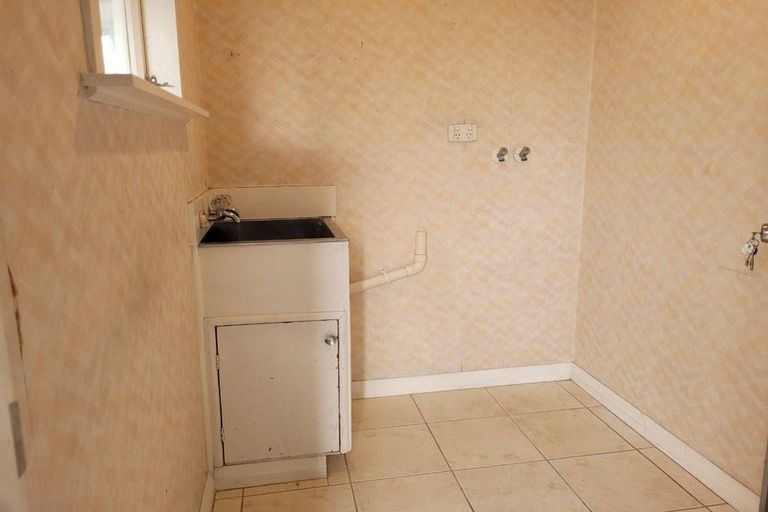 Photo of property in 27 Kent Street, Carterton, 5713