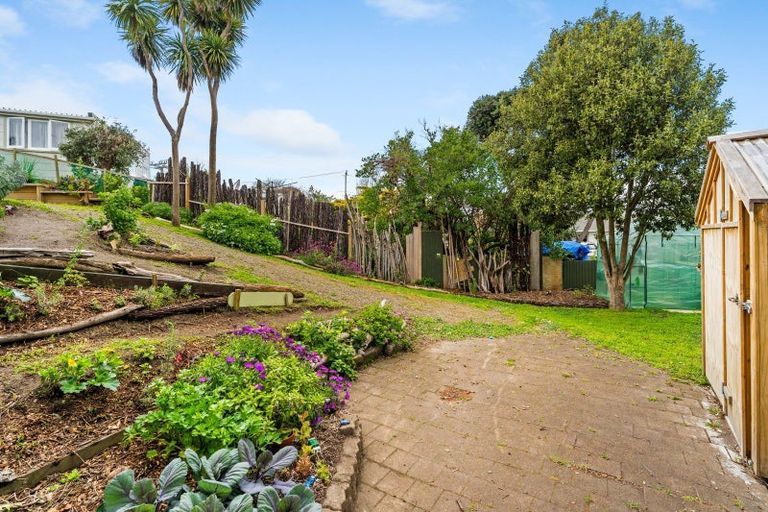 Photo of property in 53 Tasman Road, Otaki Beach, Otaki, 5512