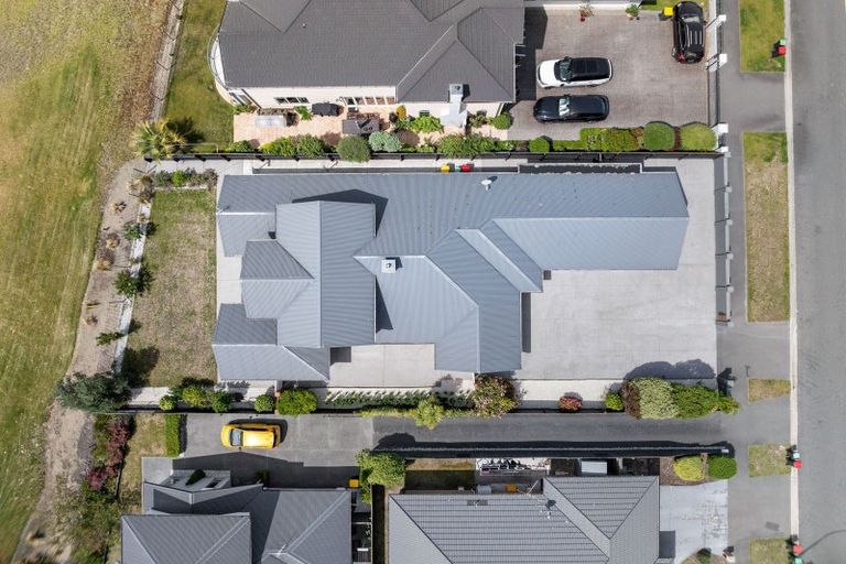 Photo of property in 512 Bower Avenue, Parklands, Christchurch, 8083