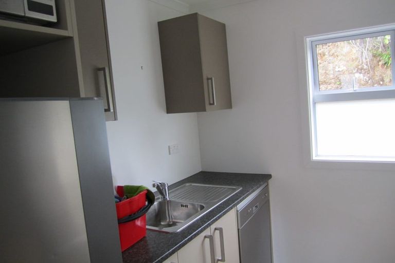 Photo of property in 5/10 Thurleigh Grove, Karori, Wellington, 6012