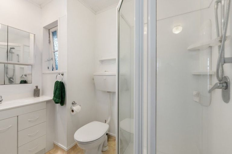 Photo of property in 18 Chippendale Crescent, Highbury, Palmerston North, 4412