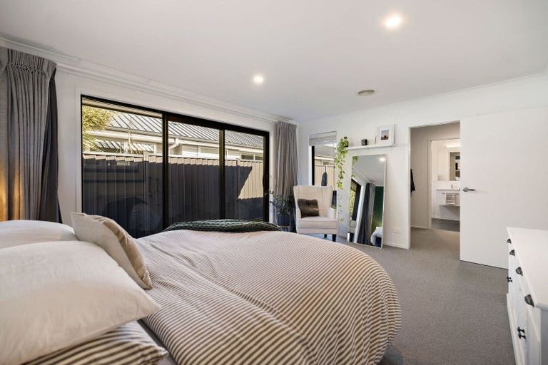 Photo of property in 26 Violet Way, Lower Shotover, Queenstown, 9304