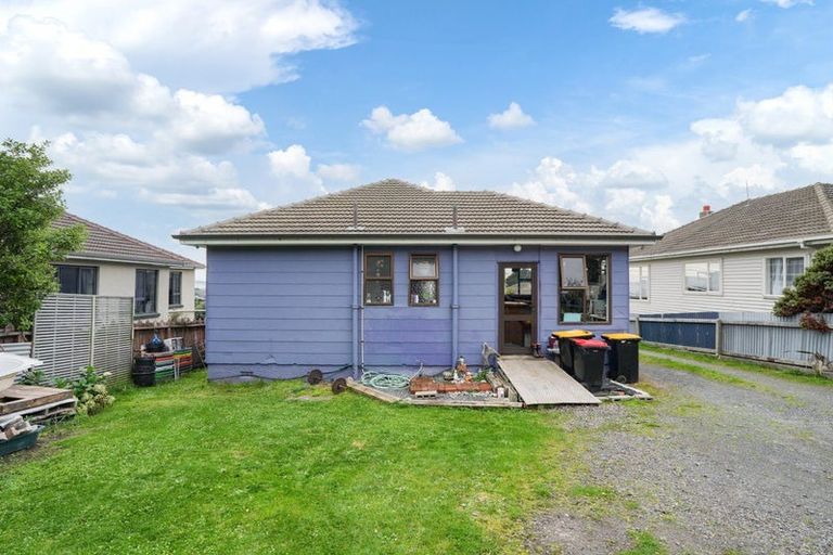 Photo of property in 38 Pearce Street, Bluff, 9814