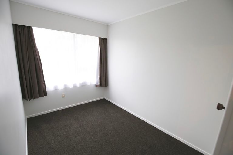 Photo of property in 1 Norfolk Place, Pukete, Hamilton, 3200