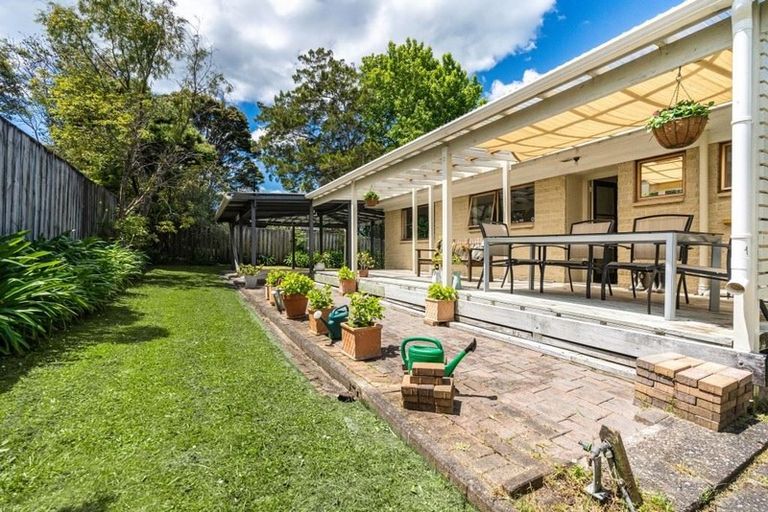 Photo of property in 59 Chelsea View Drive, Chatswood, Auckland, 0626