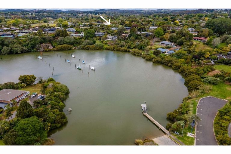 Photo of property in 30 Riverview Road, Kerikeri, 0230