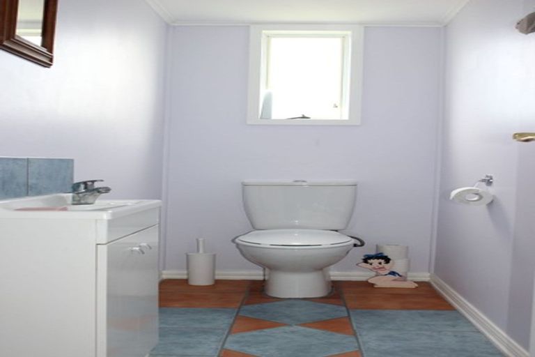 Photo of property in 14 George Street, Waimate, 7924