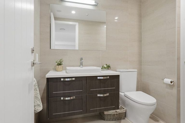 Photo of property in 101 Panorama Heights, Orewa, 0931