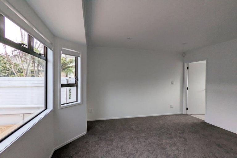 Photo of property in 6a Beach Road, Orewa, 0931
