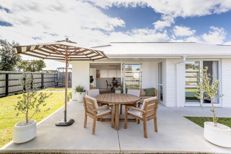 Photo of property in 10b Gobray Crescent, Mount Maunganui, 3116