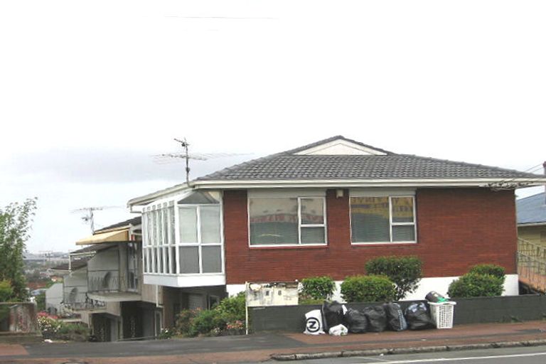 Photo of property in 1/160 Mount Albert Road, Mount Albert, Auckland, 1025
