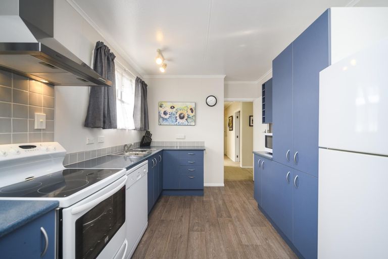 Photo of property in 10 Rimu Place, Cloverlea, Palmerston North, 4412