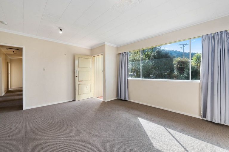 Photo of property in 9 Bay Grove, Pukehangi, Rotorua, 3015