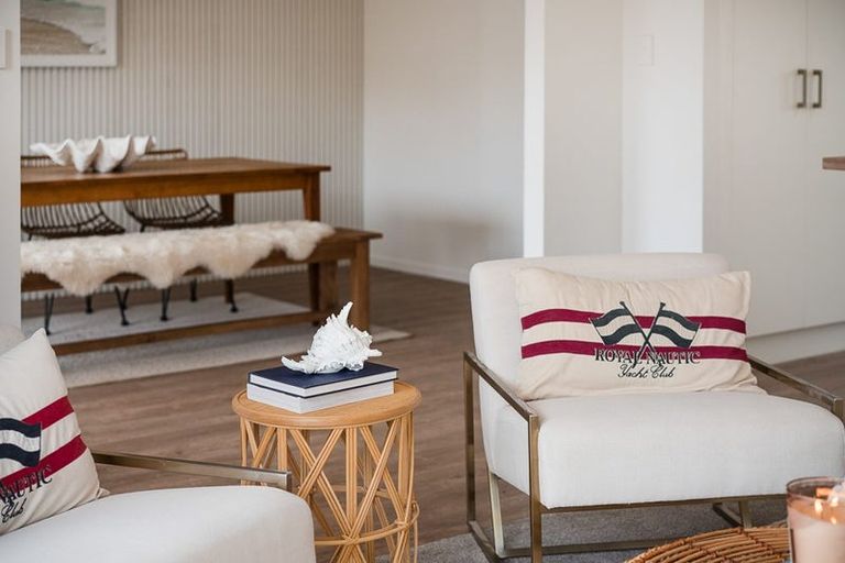 Photo of property in 3/83 Centreway Road, Orewa, 0931