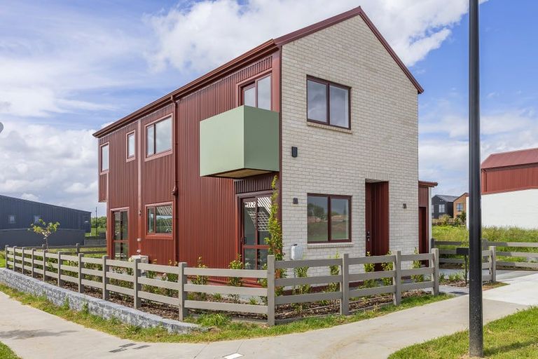 Photo of property in 55 Maungakaraka Road, Karaka, 2580