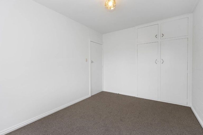 Photo of property in 2/65 Champion Street, Edgeware, Christchurch, 8013