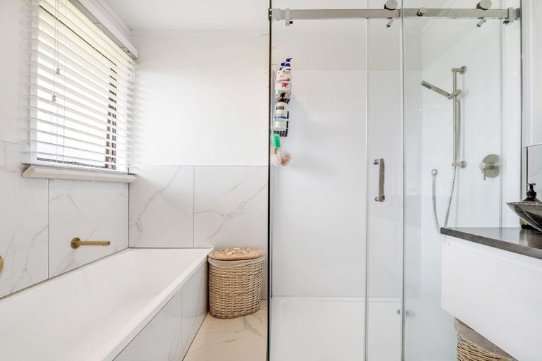 Photo of property in 51 Ngatai Avenue, Ngongotaha, Rotorua, 3010