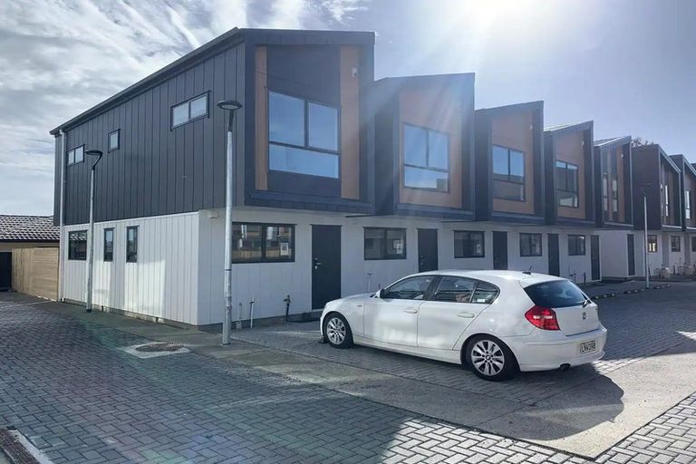 Photo of property in 41 Red Arches Road, Henderson, Auckland, 0610