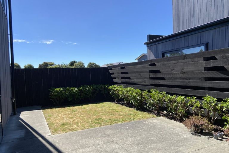 Photo of property in 60b Creyke Road, Ilam, Christchurch, 8041