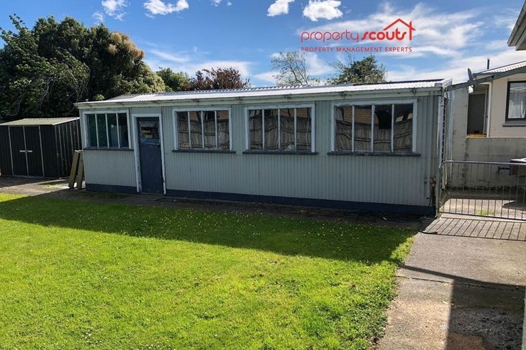 Photo of property in 97 Eglinton Street, Winton, 9720