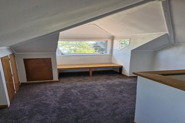 Photo of property in 10 Raniera Street, Glen Avon, New Plymouth, 4312