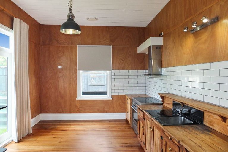 Photo of property in 6 Coley Street, Foxton, 4814