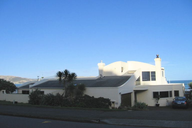 Photo of property in 6a Moana Road, Plimmerton, Porirua, 5026