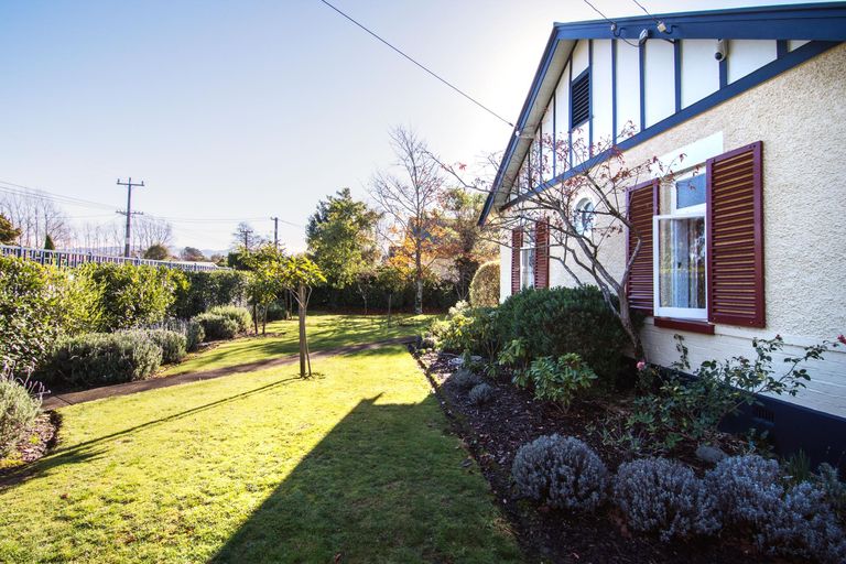 Photo of property in 16 Upper Plain Road, Masterton, 5810