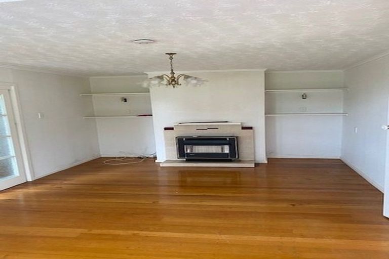 Photo of property in 45a Oxford Street, Tawa, Wellington, 5028