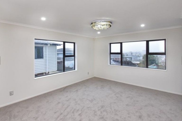 Photo of property in 10b Rothery Road, Hillpark, Auckland, 2102